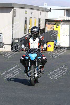 media/Apr-10-2022-SoCal Trackdays (Sun) [[f104b12566]]/Around the Pits/